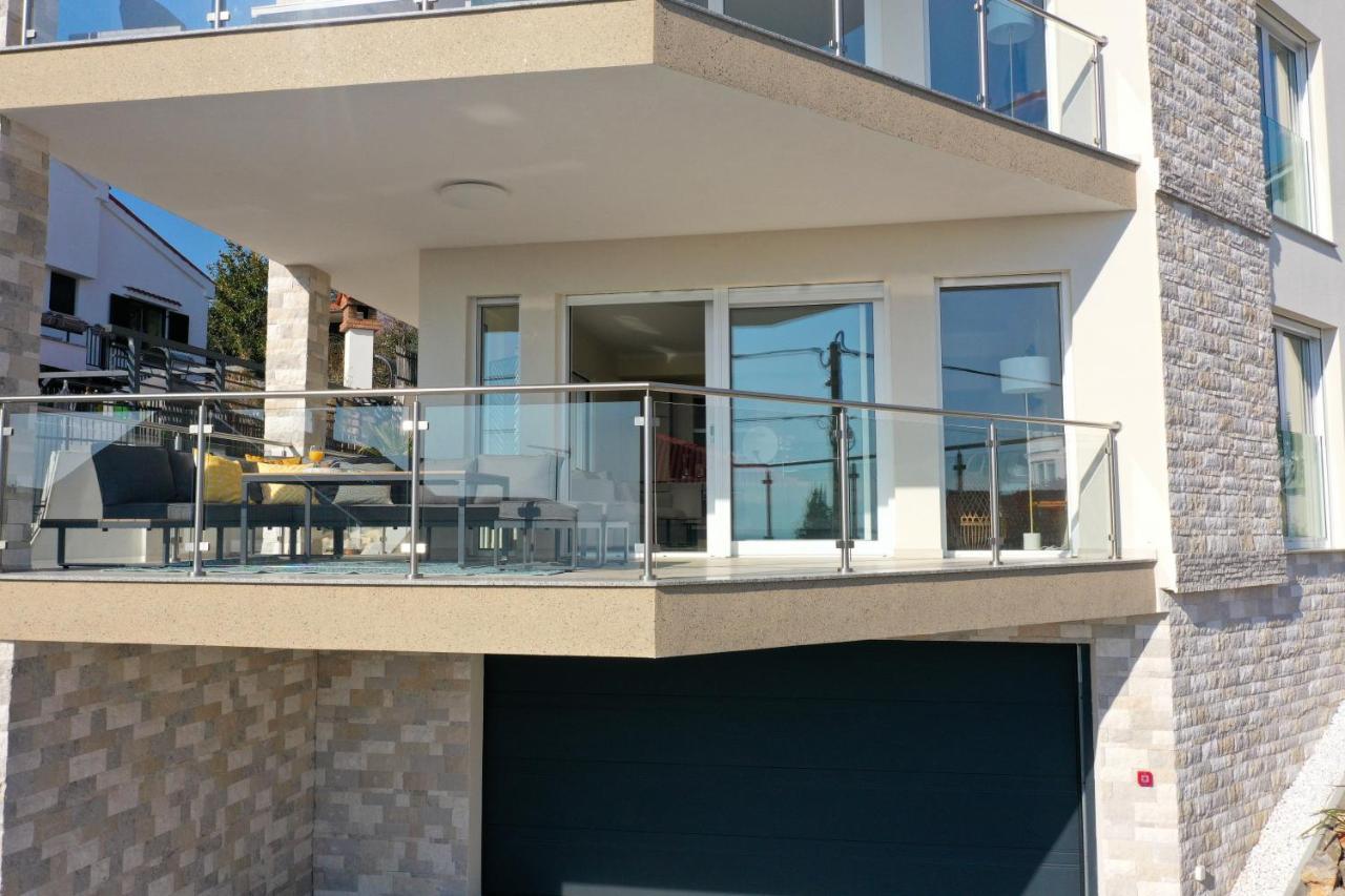 Villa Sunny Icici- Apartment Sun المظهر الخارجي الصورة